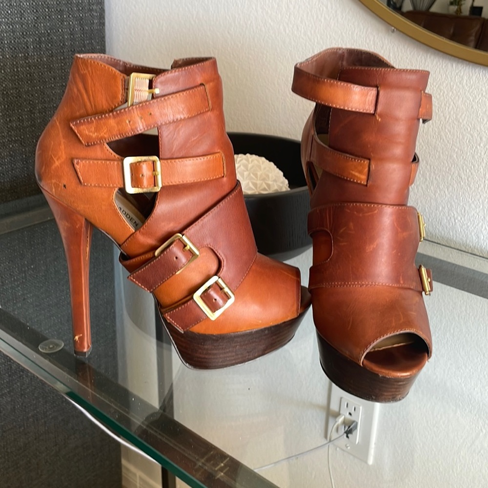 Steve Madden Leather Heels